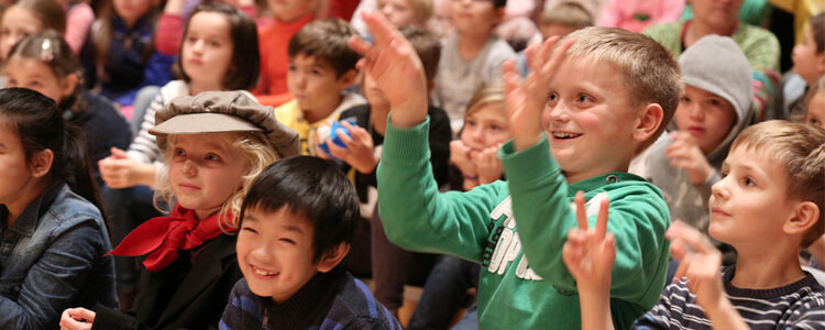 Kinder beim Konzert statt Schule, präsentiert vom NDR