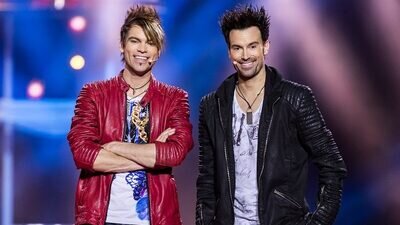 Die Ehrlich Brothers Andreas und Christian Ehrlich stehen auf der Bühne