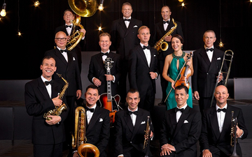 Gruppenbild von Max Raabe & Palast Orchester