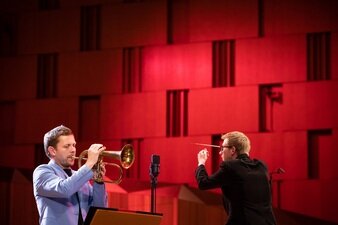 Nils Wülker und Patrick Hahn auf der Bühne