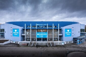 Barclays Arena von außen