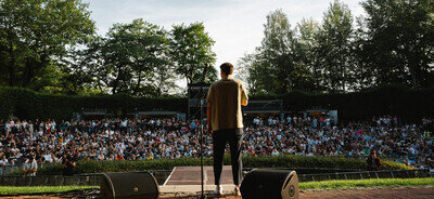 Poetry Slam Stadtpark Open Air Fotografie